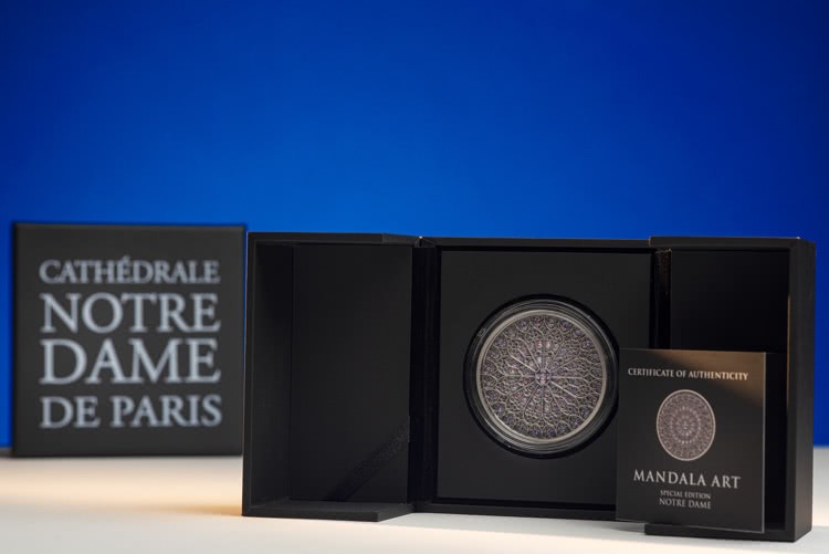 Fiji 10$ 2019 Silver 999. 3oz AF : MANDALA ART color :: special edition "Notre Dame" - Image 6