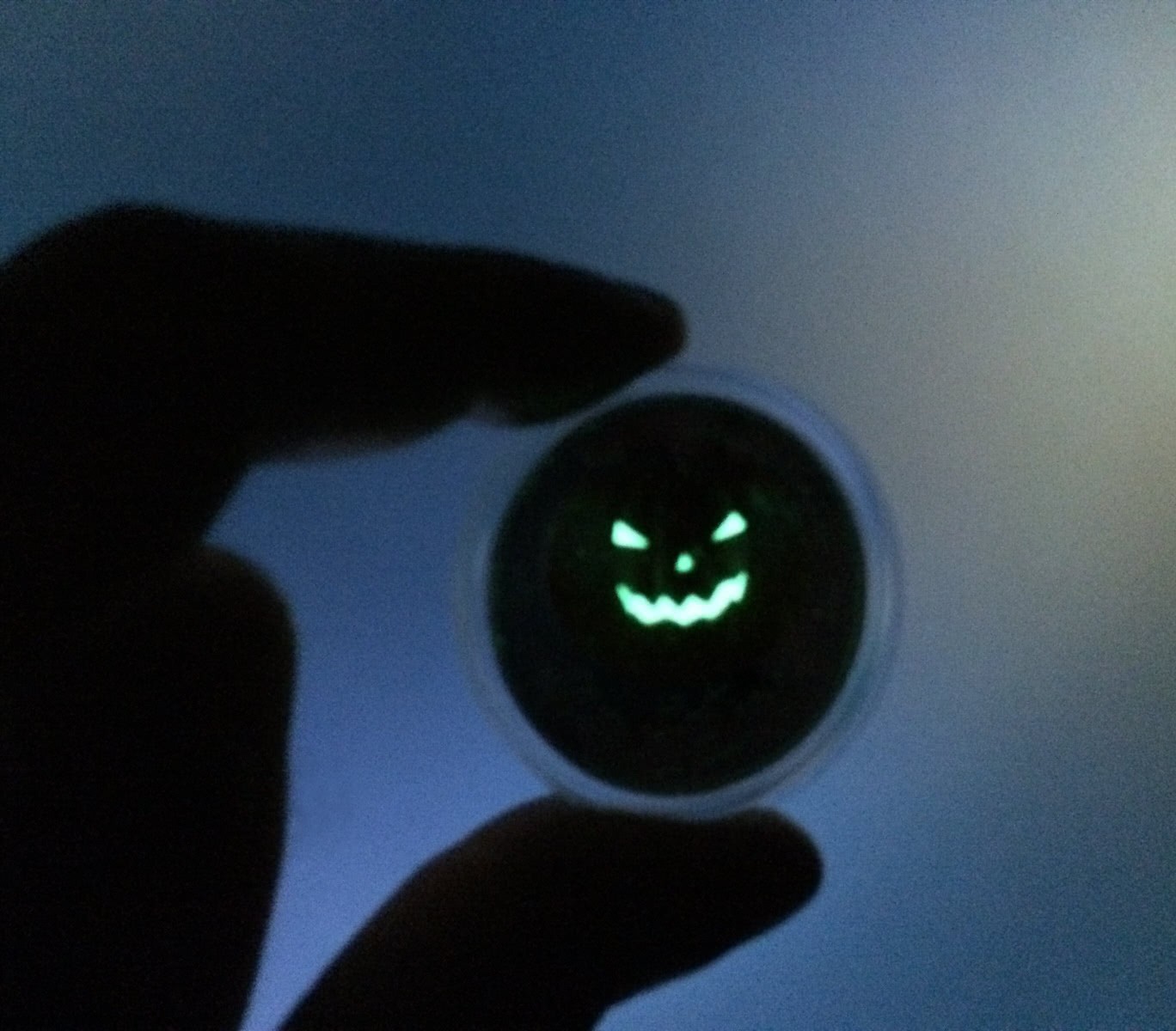 Niue 1 Dollar 2014 Silver 999. 1oz - Halloween Glow-in-the-dark Pumpkin - Image 6