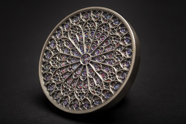 Fiji 10$ 2019 Silver 999. 3oz AF : MANDALA ART color :: special edition "Notre Dame" - Image 4