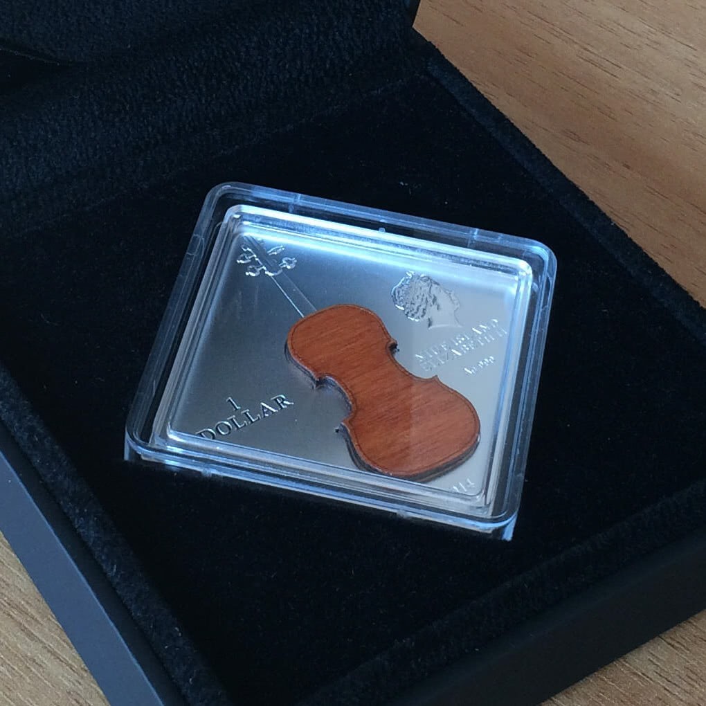 Niue 1 Dollar 2014 Silver 999. 1oz - The art of violin STRADIVARIUS: Lady Blunt - Image 5